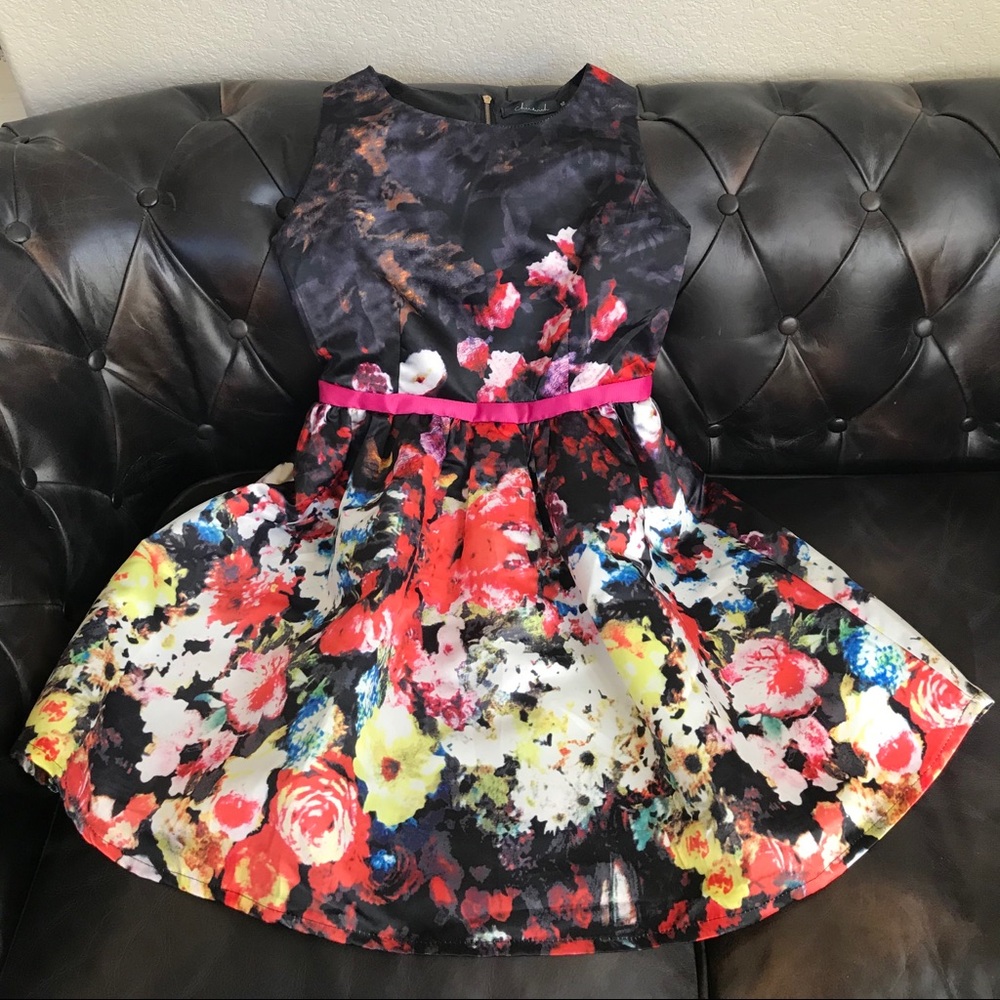 Closing Sale NWOT Chicwish Beautiful Floral Dress - Picture 3 of 14